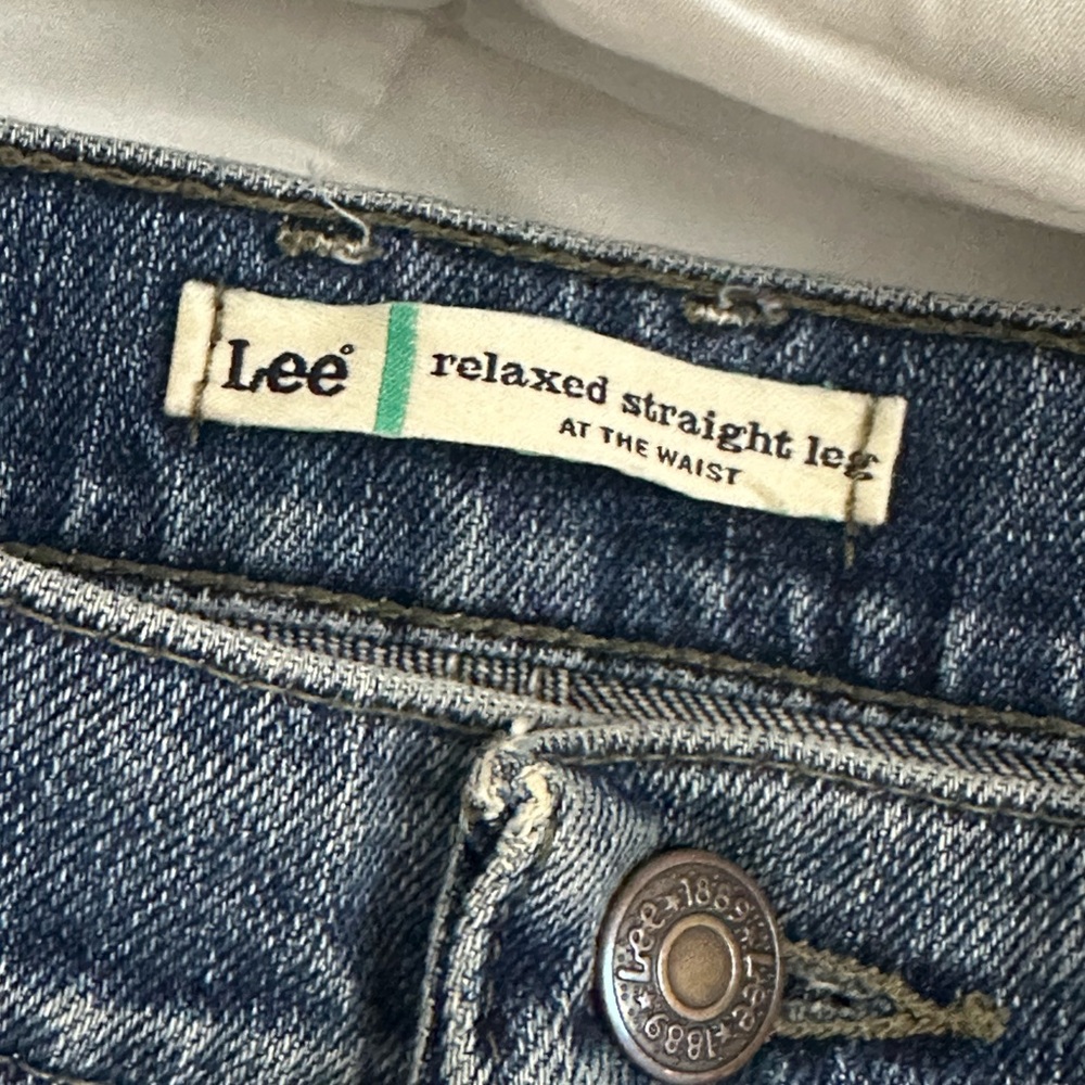 1980s vintage Lee jeans 100% cotton medium wash 8 short cigarette straight - Picture 5 of 6